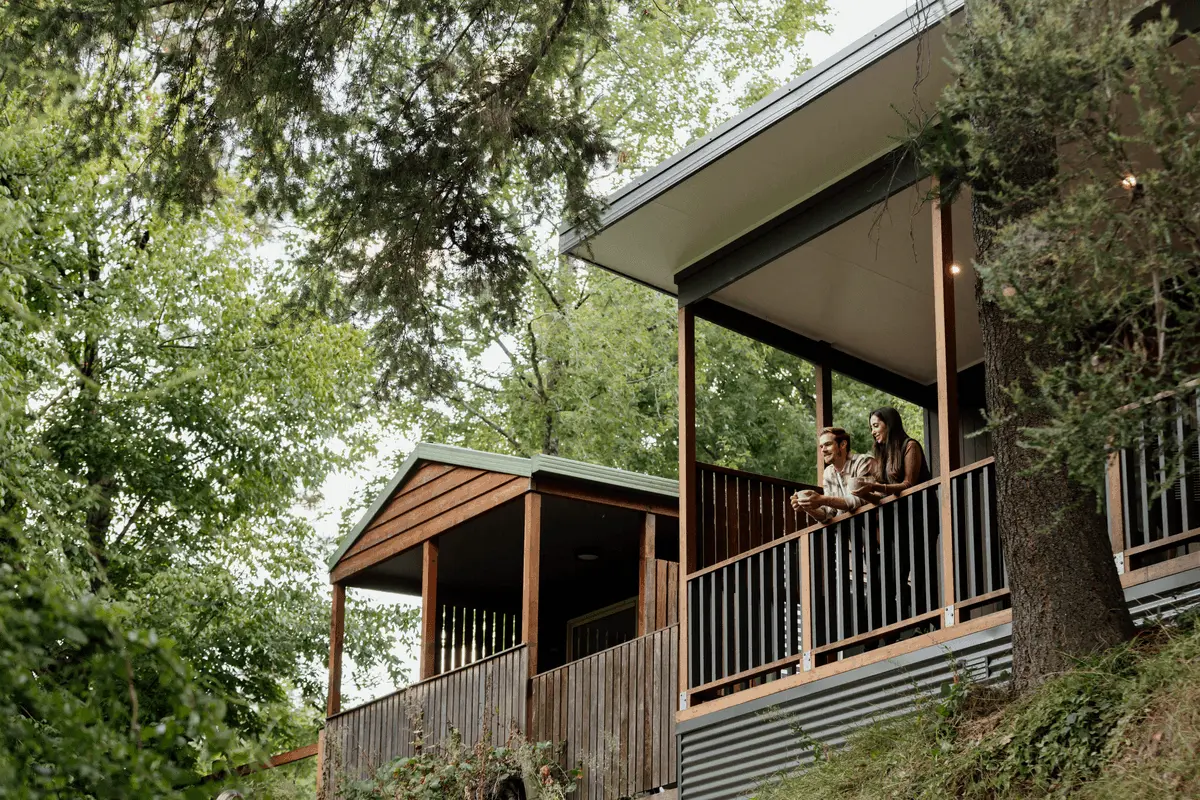 Bright accommodations cabins park